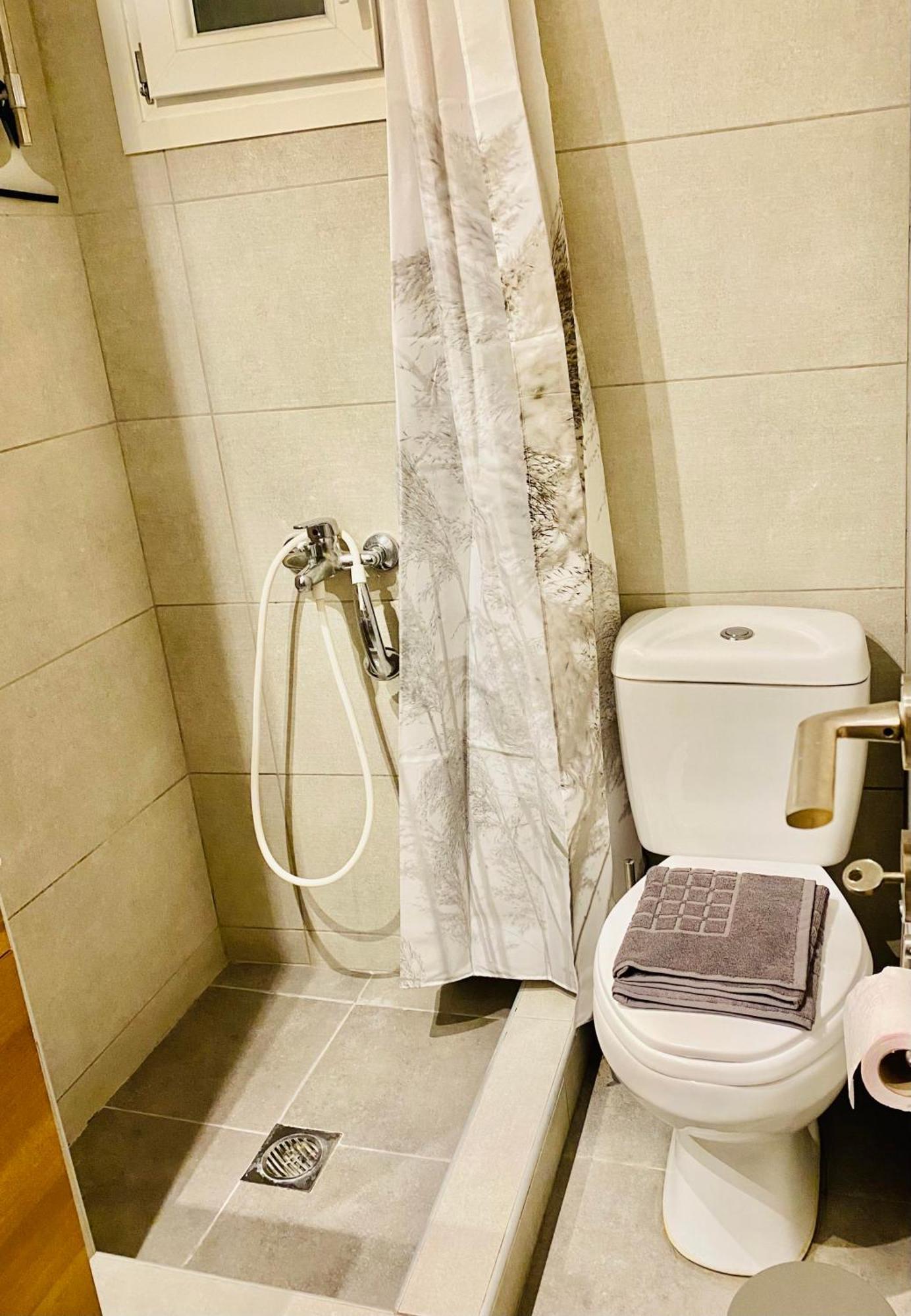 Niso Thessaloniki Hospitality Apartments Екстериор снимка