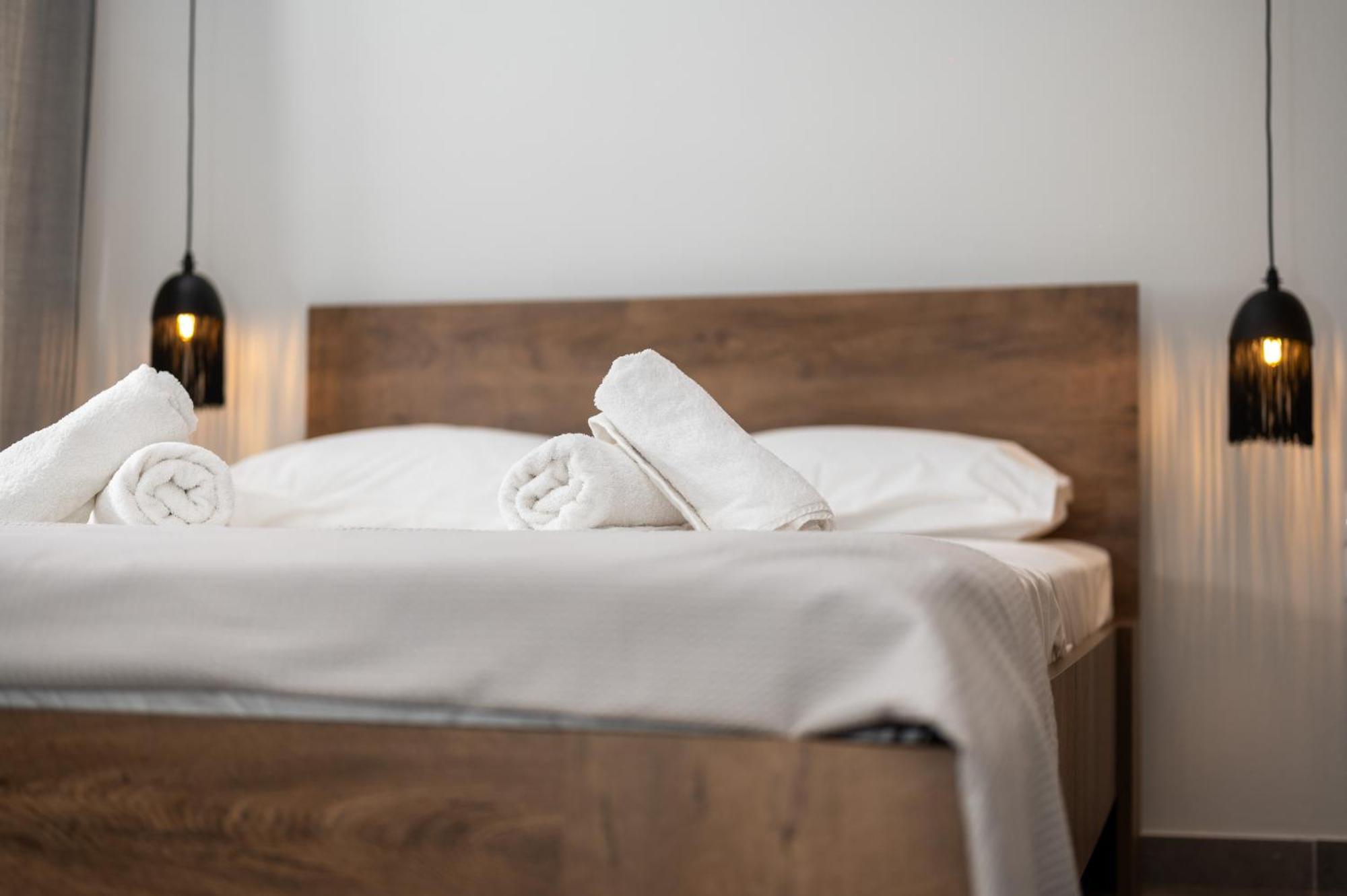 Niso Thessaloniki Hospitality Apartments Екстериор снимка